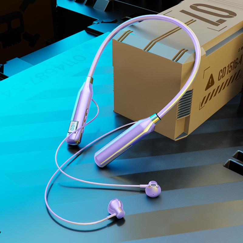 Представляем новые Bluetooth-наушники с шейным ободом: с мощной батареей, цифровым дисплеем, спортивным дизайном и слотом для карт.