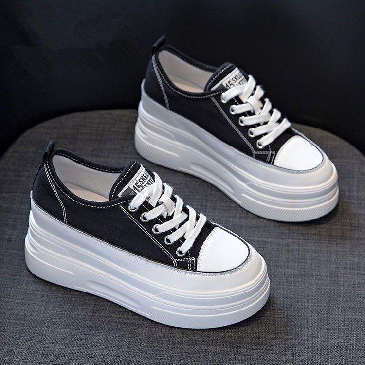 Small Canvas Shoes Women's Spring 2025 New Versatile Breathable Muffin Thick Sole Heightening Women's Shoes Casual Board Shoes