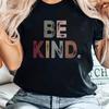 Футболка с принтом BE KIND, повседневный топ с коротким рукавом и круглым вырезом для женщин, весна и лето