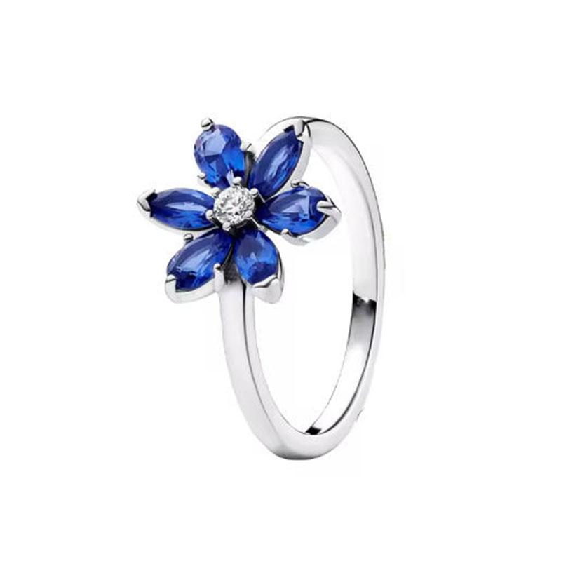 and popular s925 silver sparkling butterfly bee love fashionable and exquisite ring suitable for attending cocktail
