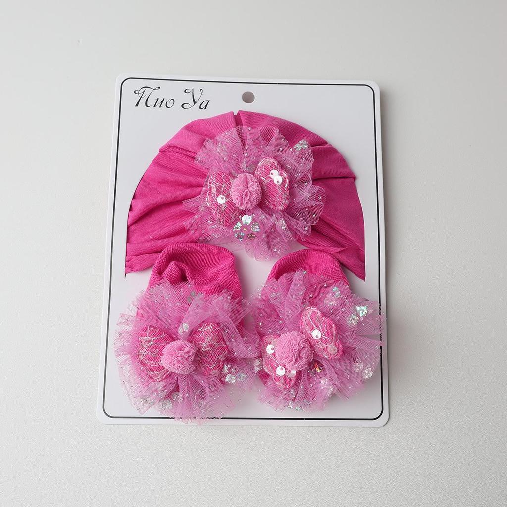 Очаровательный набор: шапочка для малыша и носочки с нескользящей подошвой и милыми крылышками принцессы - Защищает родничок