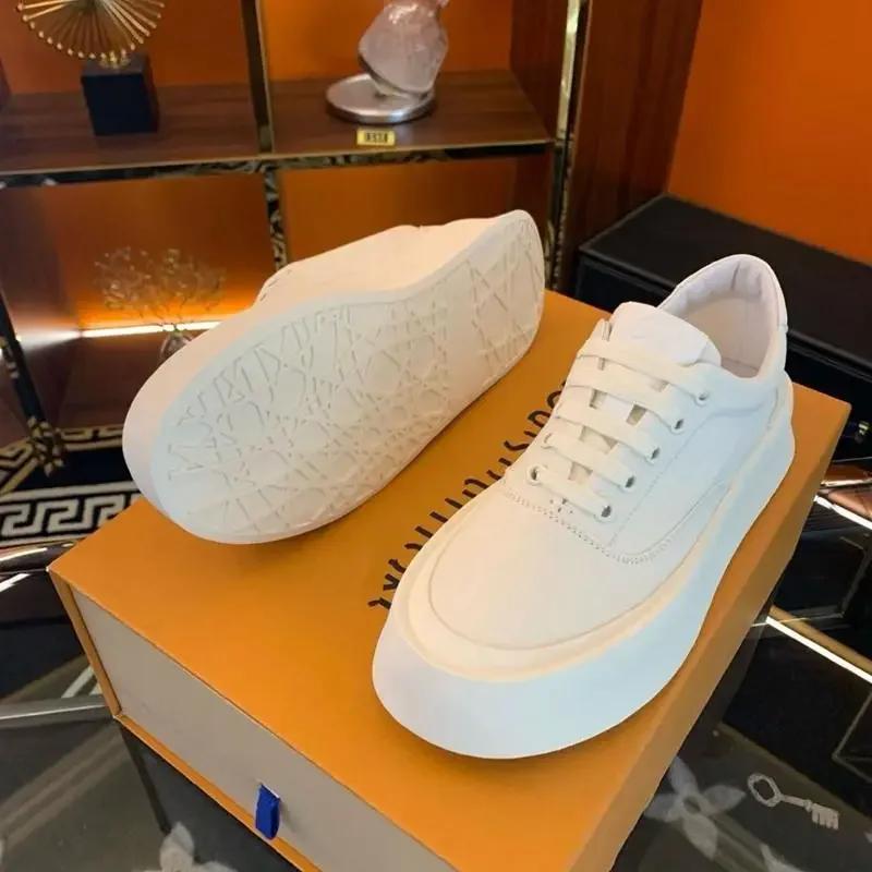 Новые летние кроссовки из парусины для мужчин, рабочая обувь, предложение, дизайнерские роскошные слипоны для взрослых, распродажа мужской вулканизированной обуви