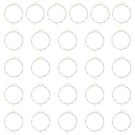 Ожерелье из бисера Красочные бусины в богемном стиле Кулон с алфавитом Регулируемая длина из нержавеющей стали для женщин и девочек Персонализированное начальное колье-колье