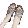 Женские модные босоножки на танкетке с кристаллами: Летние нескользящие полые шлепанцы для ванной