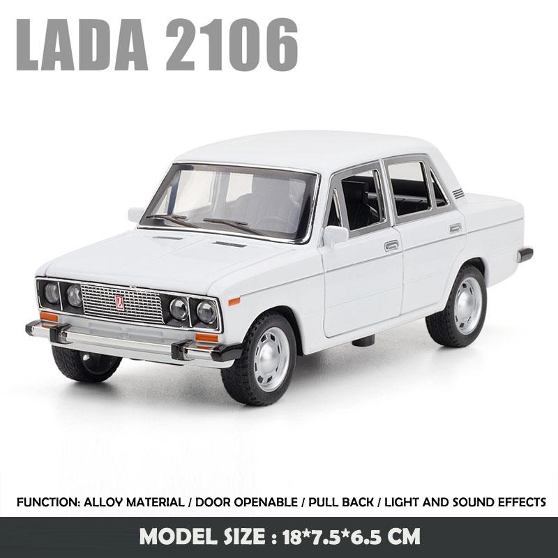 Моделирование 1:24 LADA Винтажная модель автомобиля Литье под давлением Металлические игрушки Транспортные средства Звук и свет Дети Мальчики Подарочные миниатюры Voiture