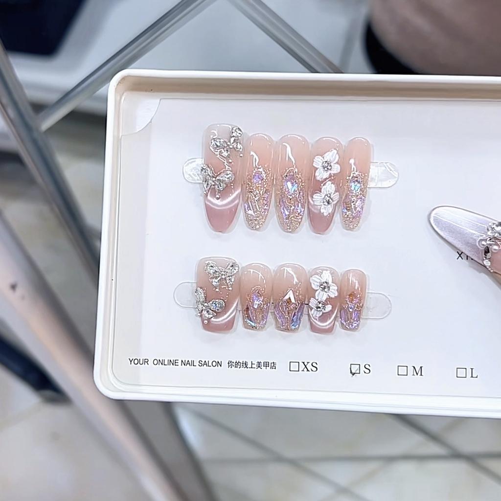 Ручная работа Фототерапия Броня Трехмерная Ручная роспись Сад бабочек Кошачий глаз Готовый Маникюр Патч