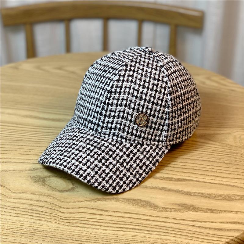 New Korean Style Ins Houndstooth Plaid Rhinestone R-labeled Sunshade Baseball Hat for Women In Autumn and Winter Versatile Casual Peaked Cap