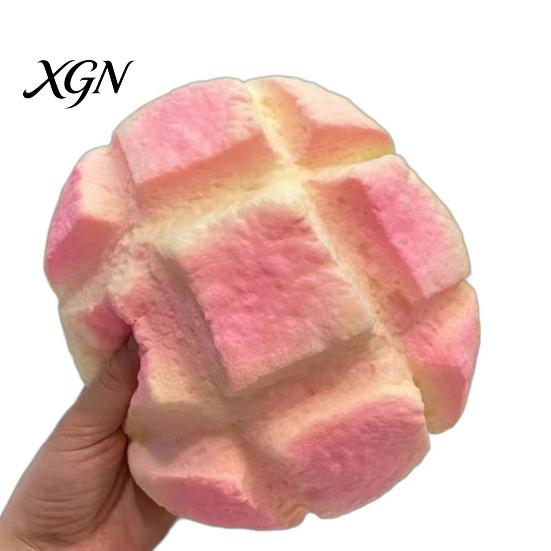 Cute Food Squeeze Toys Decompression Toy Slow Rebound Pineapple Bun Soft Stress Relief Elastic Fidget Realistic Desktop Ornament Gifts Bread