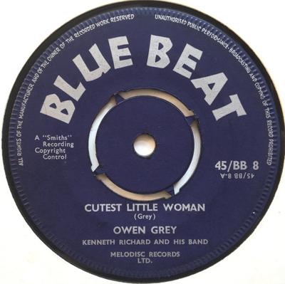 7-дюймовая пластинка OWEN GRAY, KENNETH RICHARDS & HIS B - Cutest Little Woman / Running Aroun 45BB8 Blue Beat 1960 UK Регги, Ска и Даб Б/у