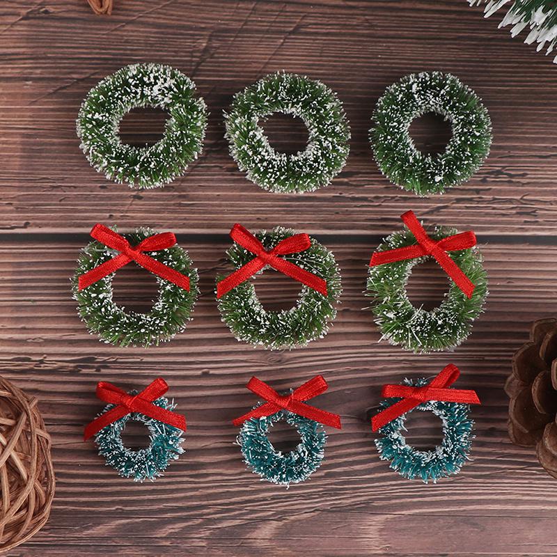 10Pcs Mini Christmas Wreaths Miniature Garden Home Decoration Dollhouse Decor