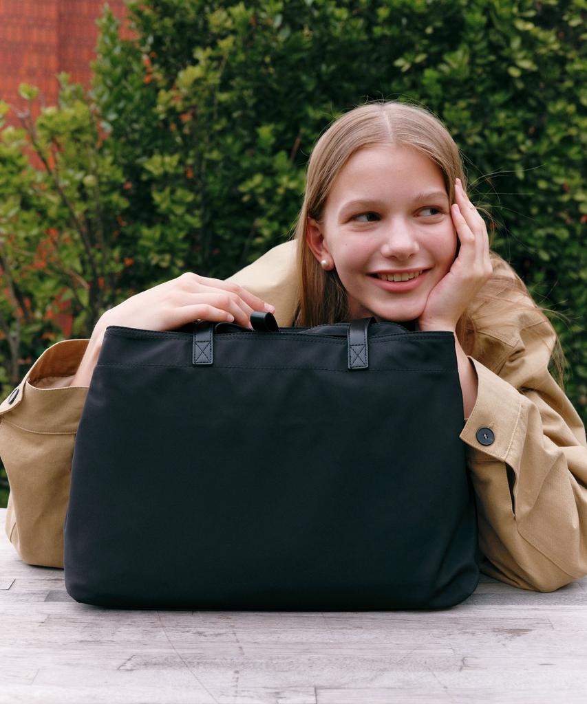 Jill By Jillstuart [Much] Нейлоновая сумка через плечо