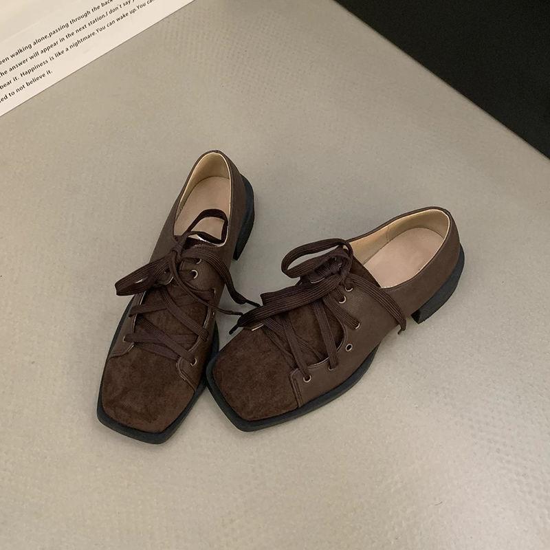 Модная ретро британская шнуровка квадратный носок одинарная обувь женская весна 2025 новый нишевый дизайн толстый каблук туфли Мэри Джейн