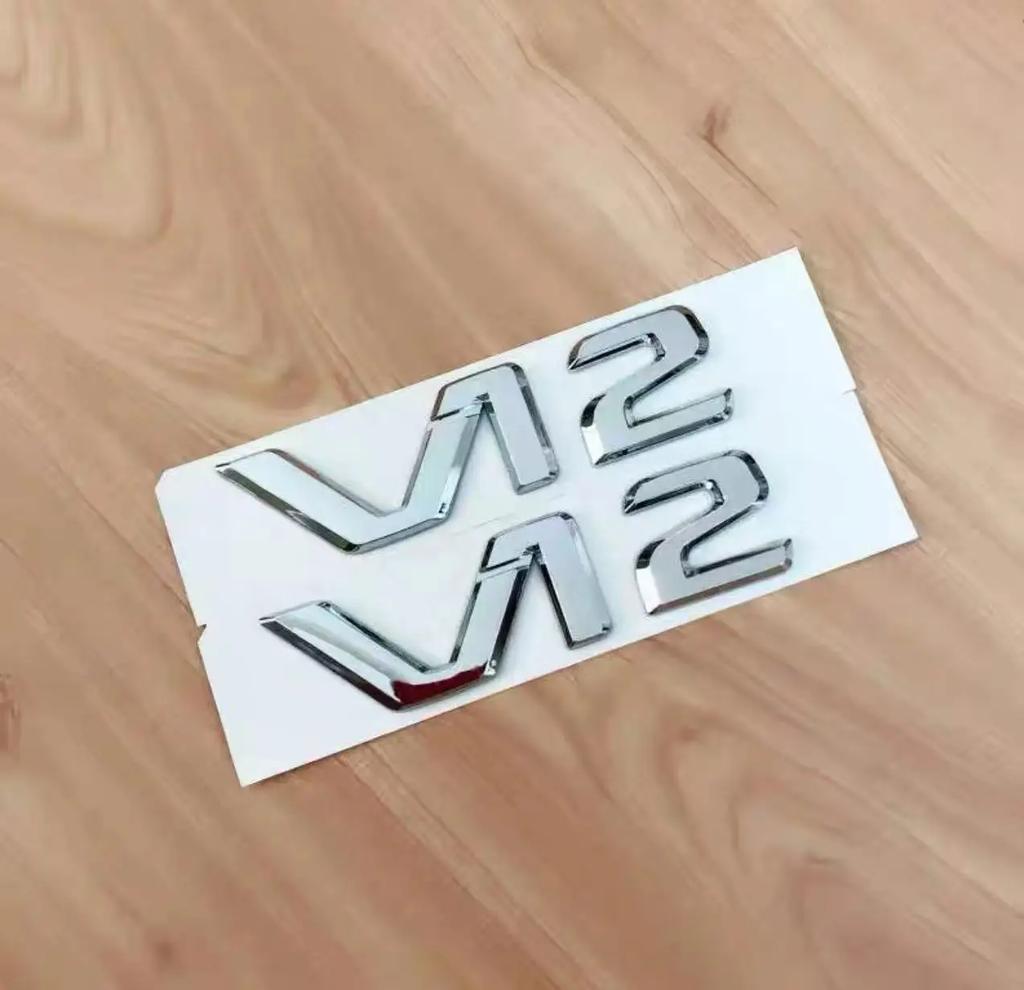 Chrome Black V12 V 12 Letters Sides Fender Badges Emblems for Mercedes Benz MAYBACH S500L S600L S63 S65 S65L AMG AG1