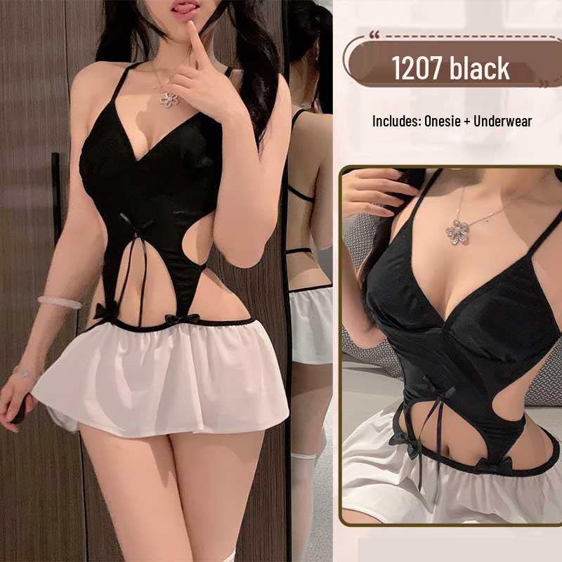 Страстное боди-ночнушка с вырезами и push-up для маленькой груди