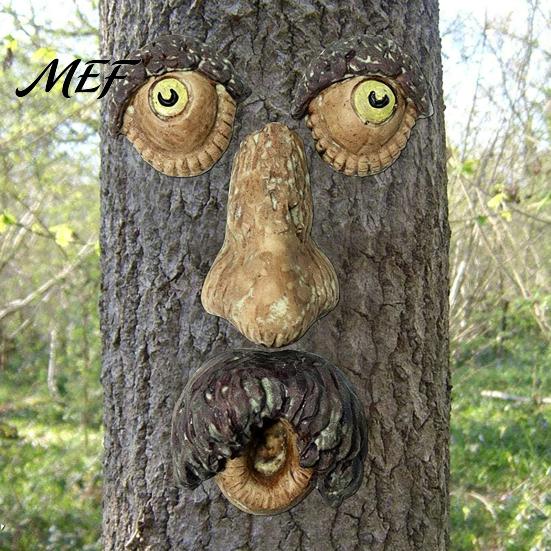 Outdoor Garden Wall Decor Glow?in?the?Dark Tree Face Decor, Funny Old Man Bark Gifts Resin Ornament, Halloween Easter Hugger Yard Decoration
