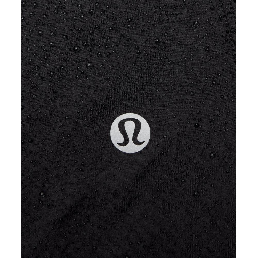 Lululemon Лицензия на поезд легкая куртка черная