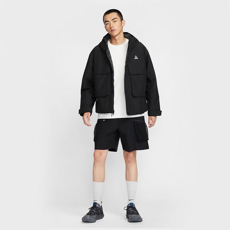 Nike Мужская утепленная зимняя куртка с капюшоном
