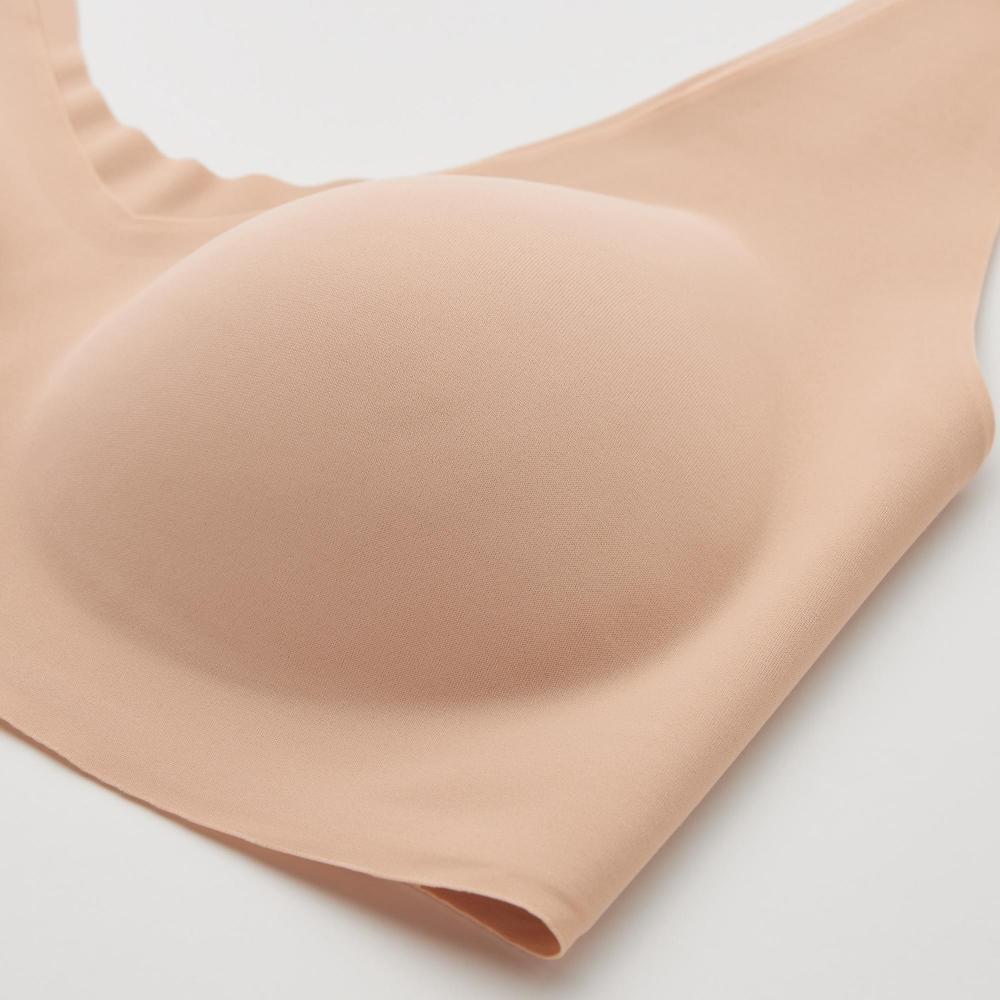 Uniqlo JAPAN Wireless Bra Ultra Relax можно расставить.