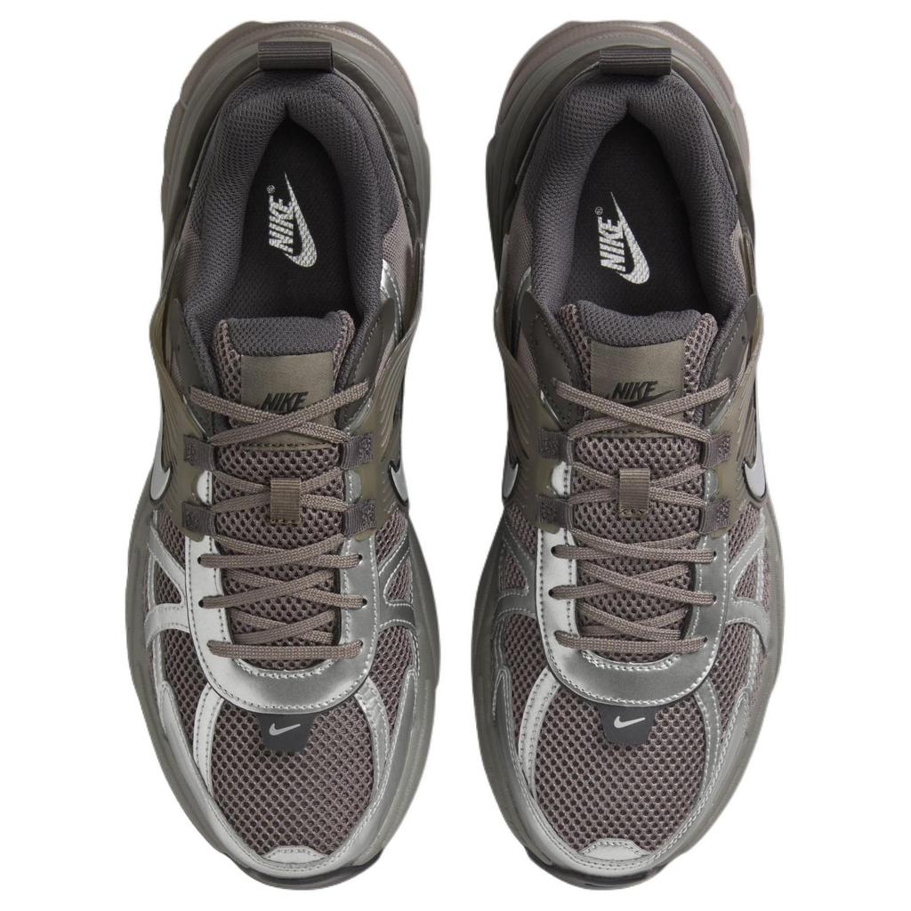 Nike V2K Run Cave Stone Metallic Silver Men Sneakers Brown Flat-Pewter Medium-Ash HQ1678-200
