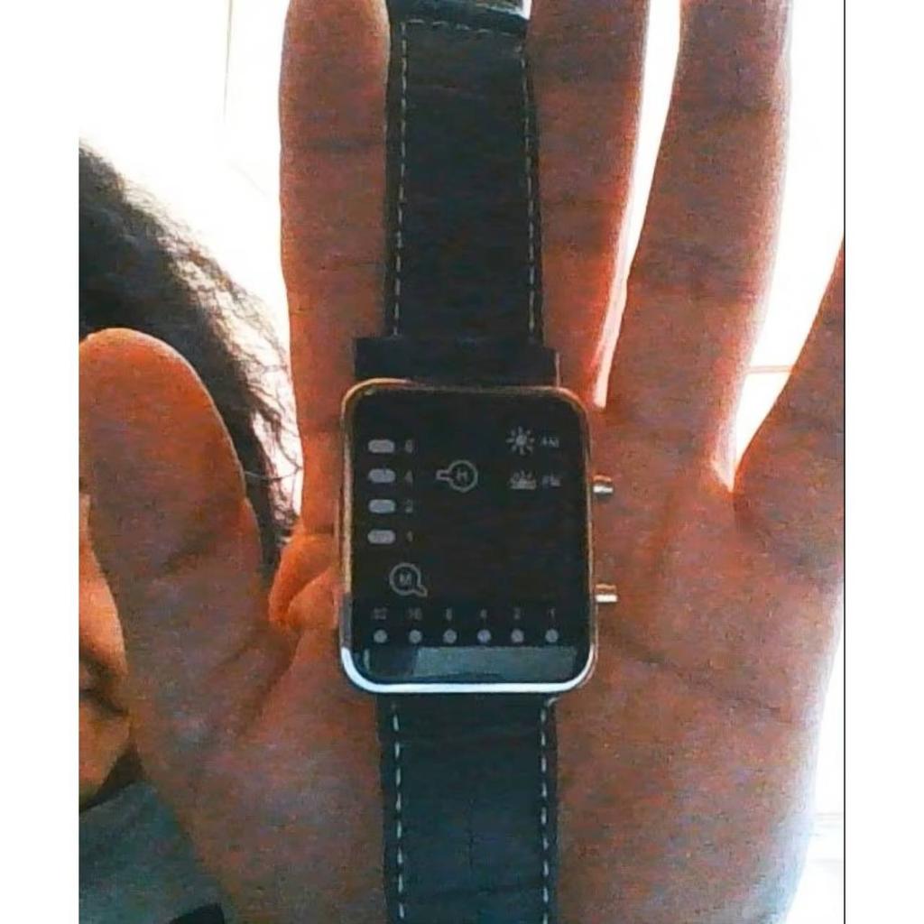 Унисекс Мужские Женские Детские Модные Часы Спортивные Цифровые Бинарные Светодиодный Дисплей Ремешок из Искусственной Кожи Наручные Часы Уличные