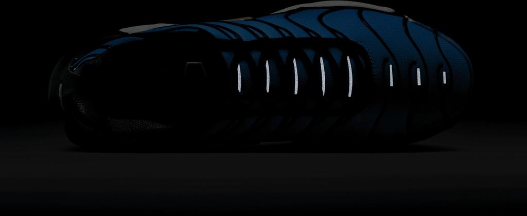 Кроссовки Nike Air Max Plus OG black/sky blue/hyper blue/chamois