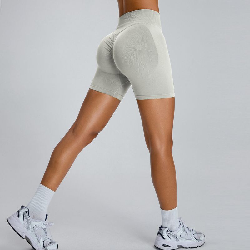 European and American Seamless Three-Quarter Fitness Shorts for Women, High-Waisted Peach-Lifting Sports Shorts, Tight-Fitting Quick-Dry Yoga Shorts