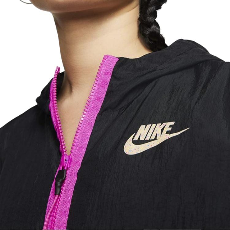 Nike Спортивные куртки Женские Черный/Черный/Пламенный розовый С капюшоном Умеренный Другое DD2089-010