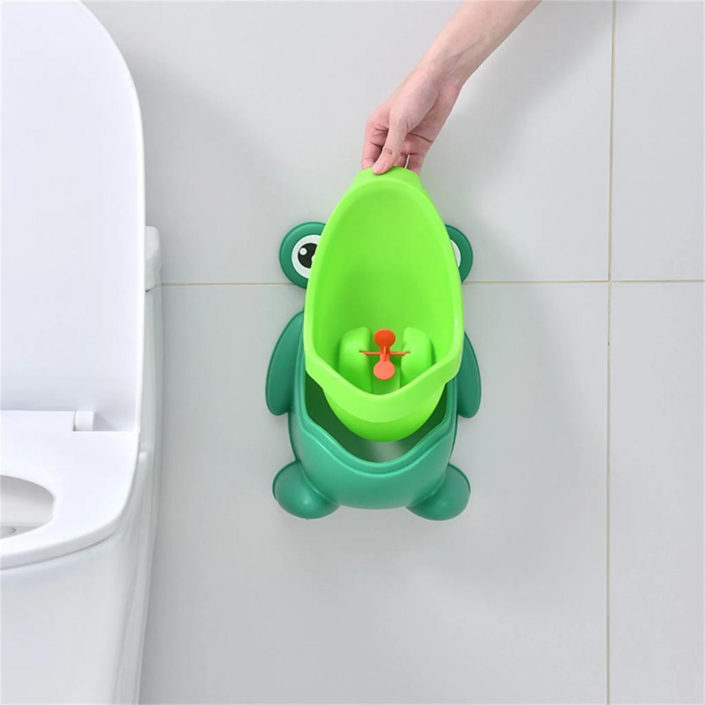 Little Frog Baby Urinal Boys wall-mounted urinal Frog shape Boys standing urinal Toilet training urinal