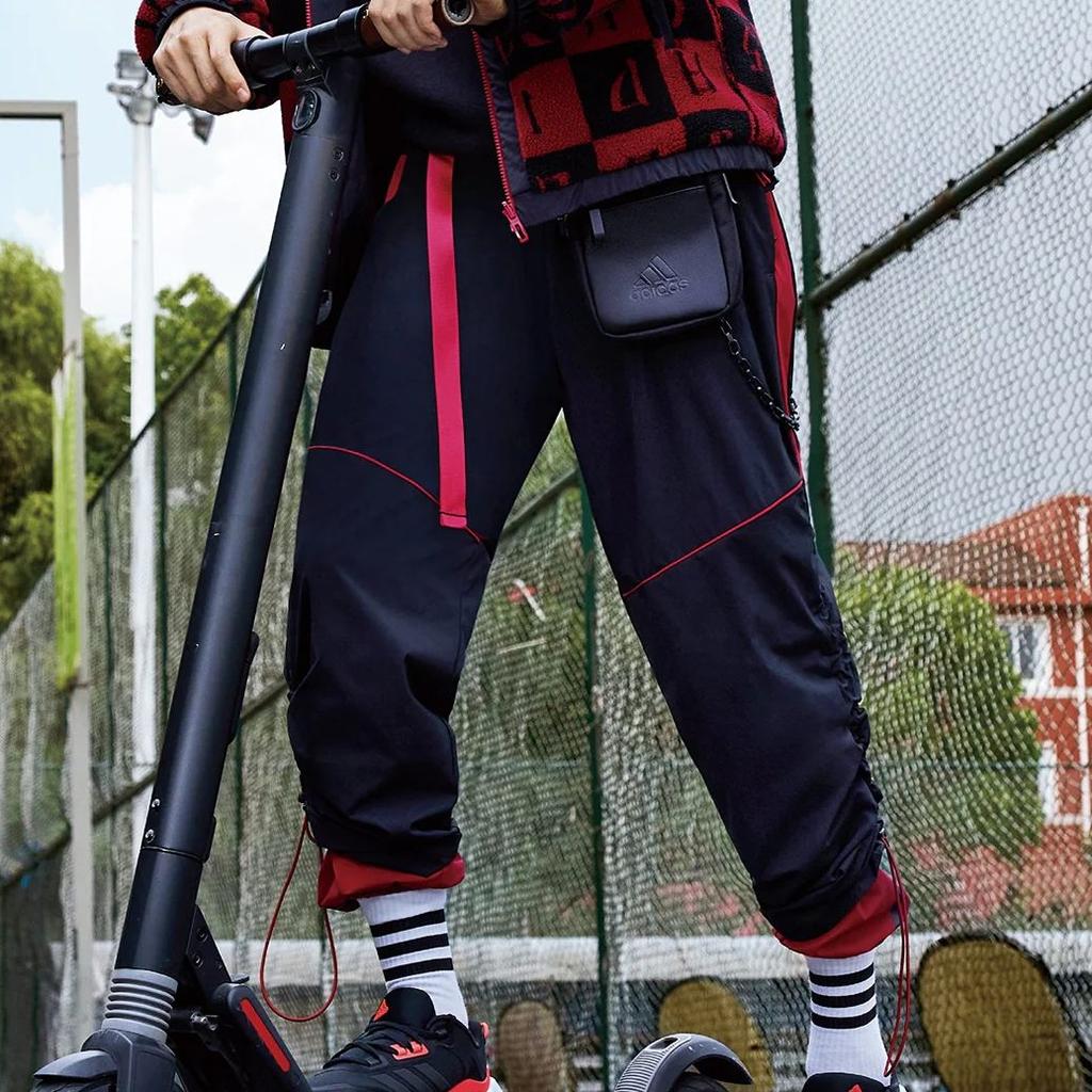 adidas Спортивные брюки мужские черные средние H39233