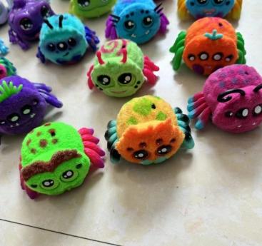 Original Yellies Voice Activated Pet Interactive Toys Cute Yellies Spider Rabbit Screams Electronic Pets Toys Figure Model