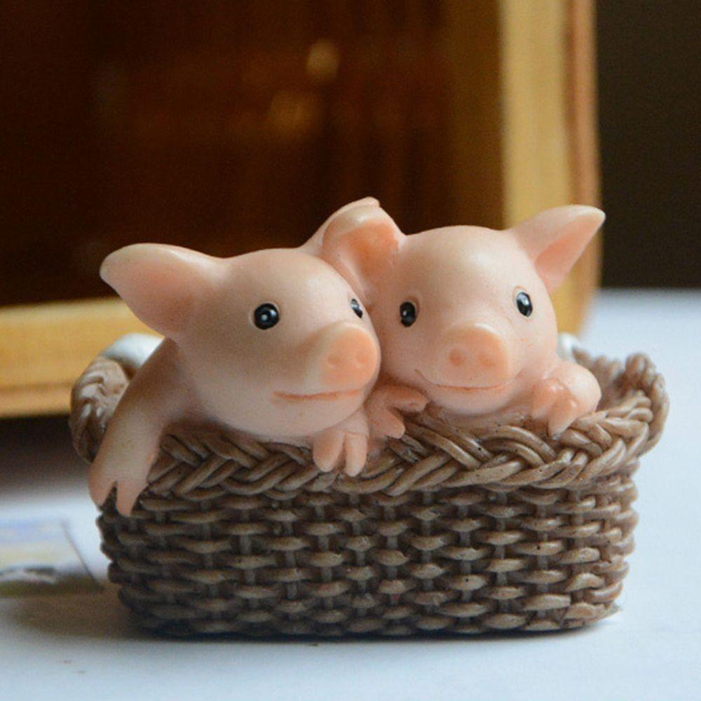 3D Cute Pig Statue Toilet Pig Figure  Creative   Garden Decoration