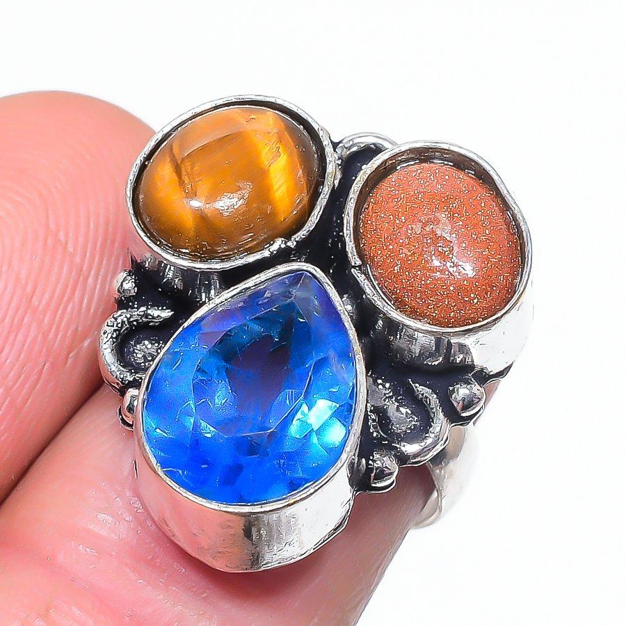 Кольцо из серебра 925 пробы с натуральным швейцарским голубым топазом и тигровым глазом, размер 7,5 B4G39