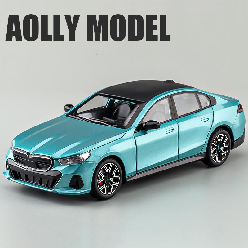 New 1/24 BMW I5 M50 Supercar Alloy Model Car Toy Diecasts Metal Casting Sound and Light Car Toys For Children Vehicle
