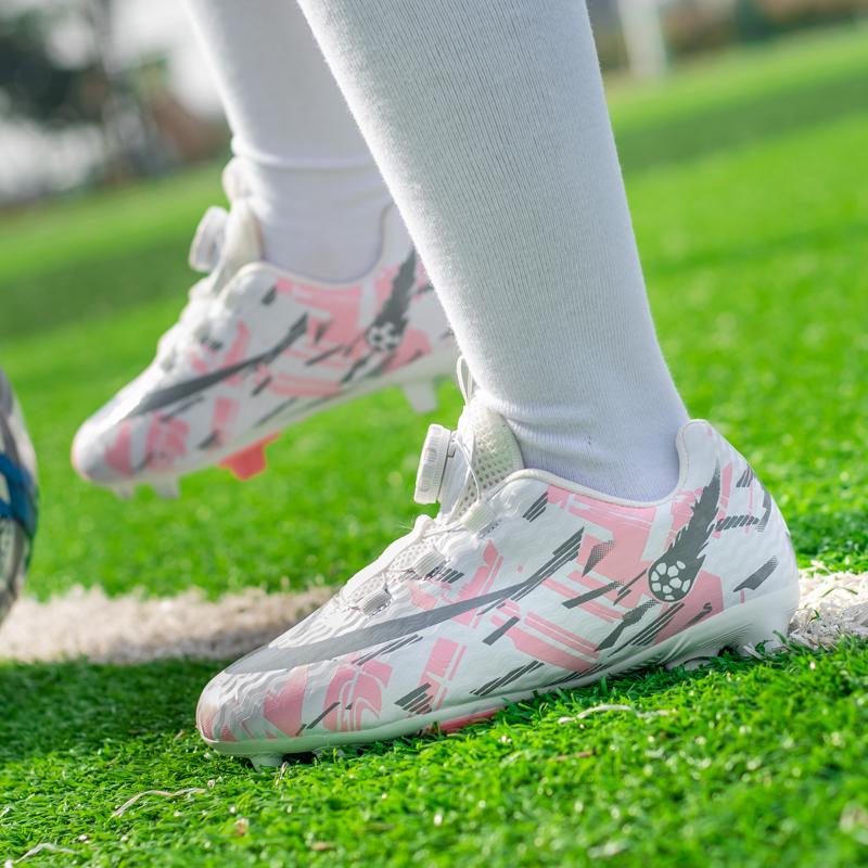 2025 Новые мужские футзалки Профессиональные бутсы для мини-футбола для зала Взрослая футбольная обувь Прочные Удобные Нескользящие Тренировочные кроссовки