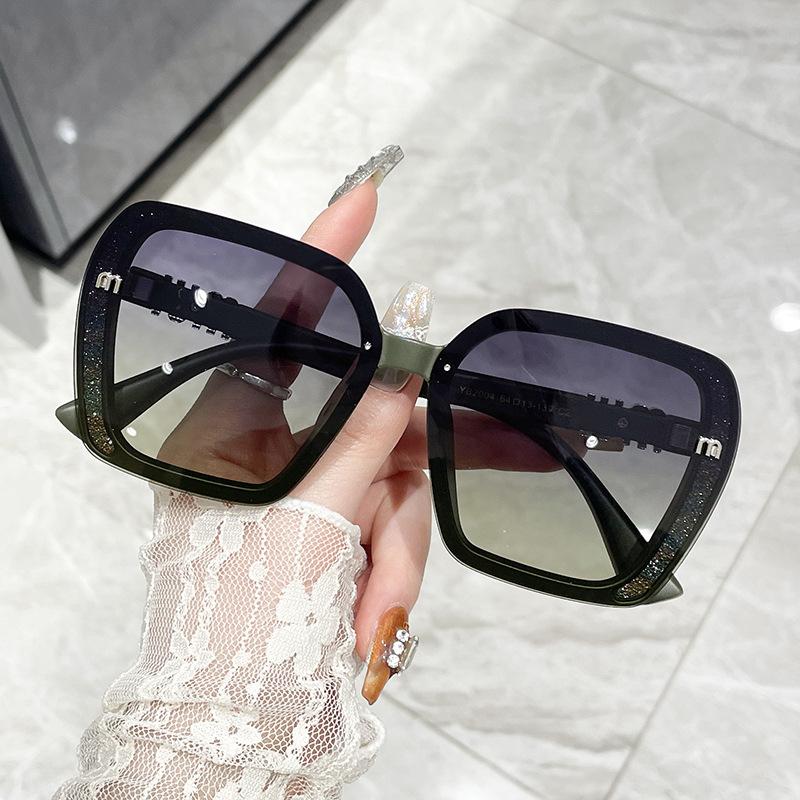 Солнцезащитные очки M Light Luxury Солнцезащитные очки Original Classic Temperament Gradual Change Солнцезащитные очки Advanced Glasses