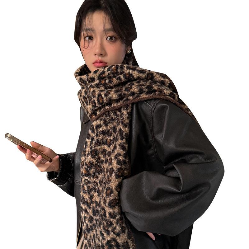 Imitation Wool Rolled Double Sided Scarf for Women Autumn and Winter Warm and Fashionable Retro Scarf