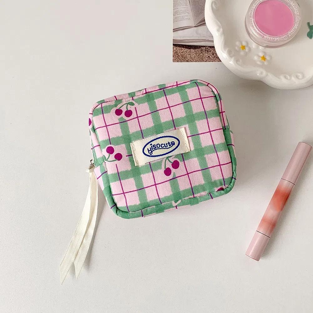 Large Capacity Y2K Cherry Pencil Case Checkered Cartoon Cherry Makeup Bag Korean Pencil Bag Gifts