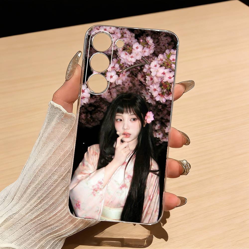 W-Wonhee Lee Won Hee Phone Case For Samsung S25,S24,S21,S22,S23,S30,Ultra,S20,Plus,Fe,Lite Transparent Cover