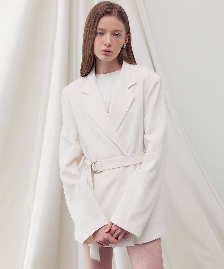 Re Rhee D-Ring Belted Jacket Ivory