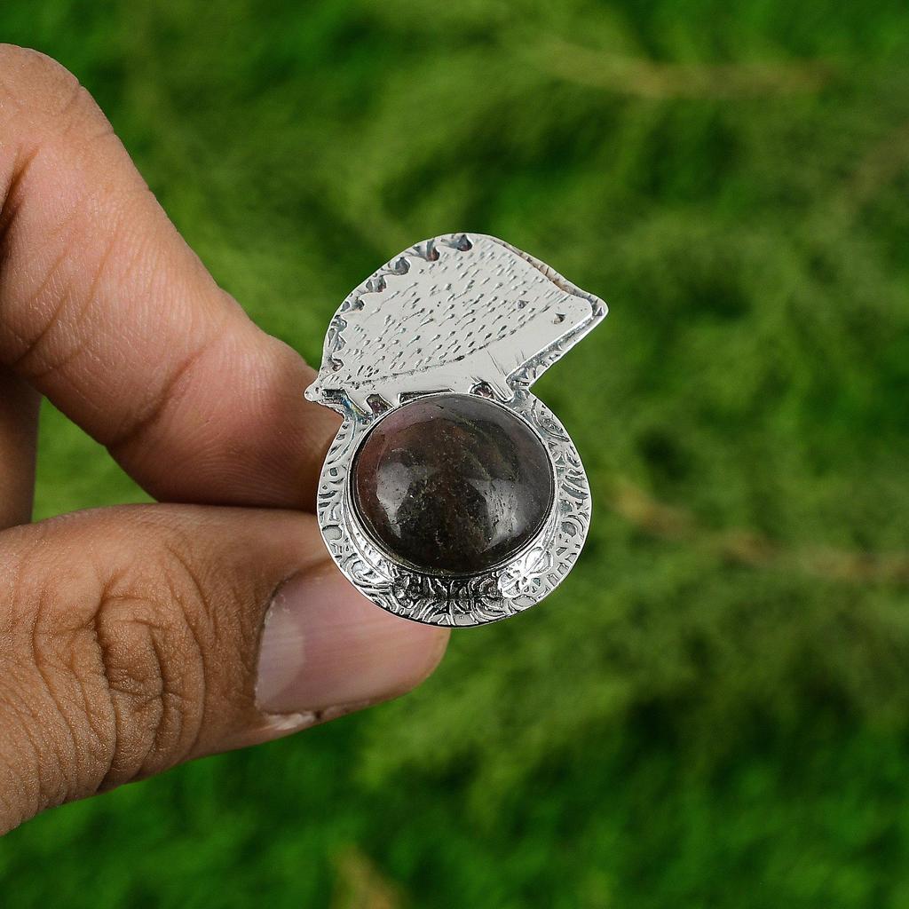 Strawberry Quartz Gemstone Bezel Elegant Trendy Solitaire Ethnic Ring 925 Silver