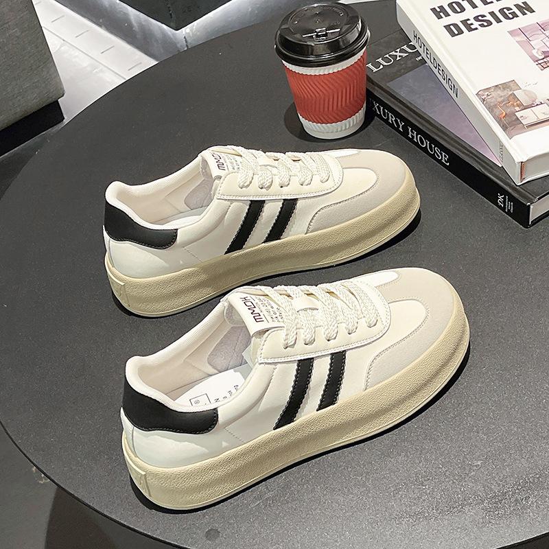 Flat Bottom Low-top German Training Shoes Women's 2024 Autumn New Fashionable Thick-soled Round Head Lace-up Versatile Casual Sports Shoes