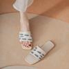 New Cool Slippers Women's Fashion and Versatile Soft Bottom Beach Word Out Slippers