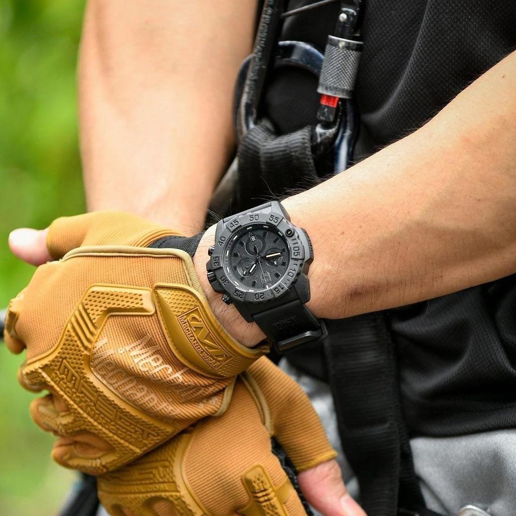 Luminox Мужские часы Navy SEAL Chronograph XS.3581.BO