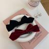 Velvet Red Black Bow Duckbill Clip Sweet Cute Girls Bangs Headdress Women Female Temperament Hairpins Broken Hair Styling Clips