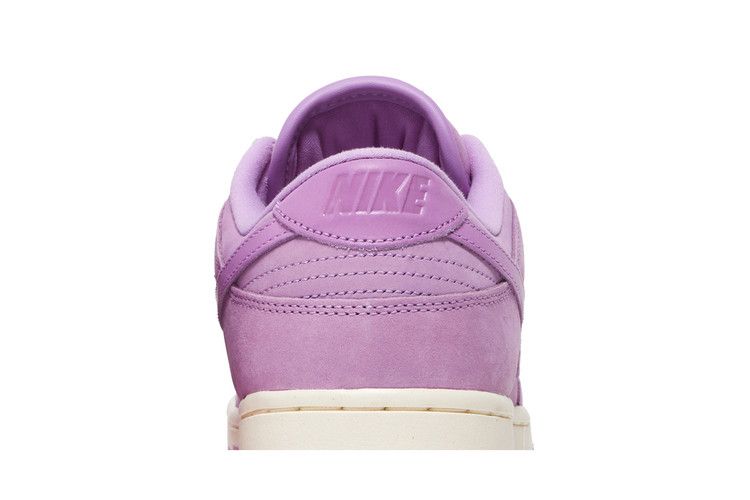 Women's Sneakers Nike Dunk Low PRM MF Rush Fuchsia (Women's) Rush Fuchsia/Rush Fuchsia/Pale Ivory/Rush Fuchsia