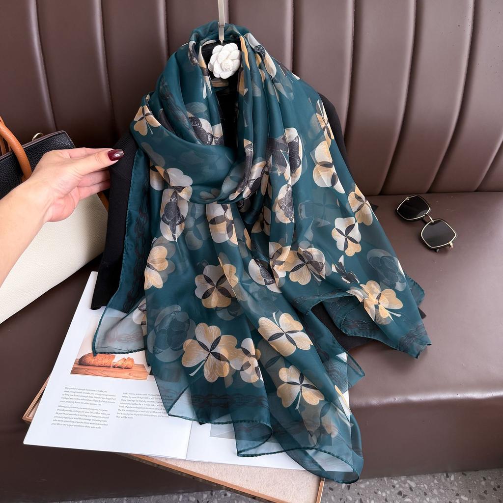 Silk Scarf for Women In Spring Autumn and Winter Middle-aged and Elderly Mothers Warm and Versatile Super Large Scarf Literary Style Travel Scarf