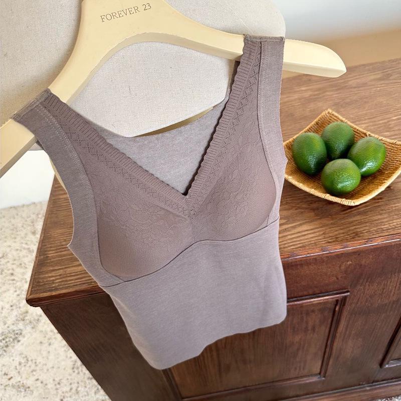 «Утепленный жилет из лиоцелла и шерсти с французским кружевом и нагрудной накладкой – теплый и плотный для осени/зимы»