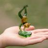 Статуэтка лягушки для йоги, мультяшная пара лягушек, смола, спортивная скульптура лягушки, украшение для дома, офиса, настольное украшение