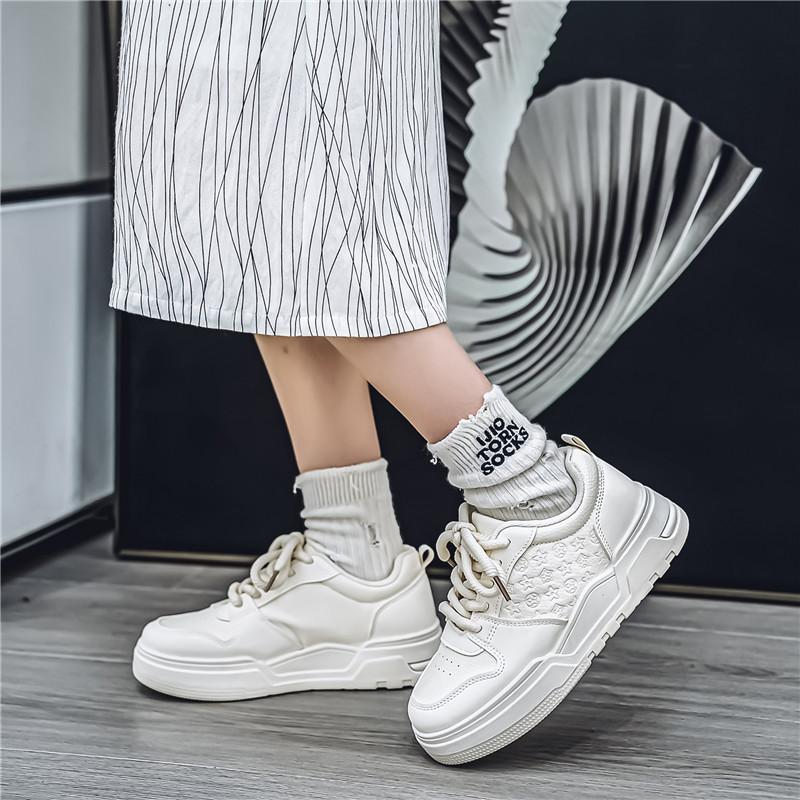 New Men And Women's Classic Fashion Low Top Thick Sole Skateboarding Breathable Shoes Students Boys Trending Comfortable Soft Sole Gym Sneakers