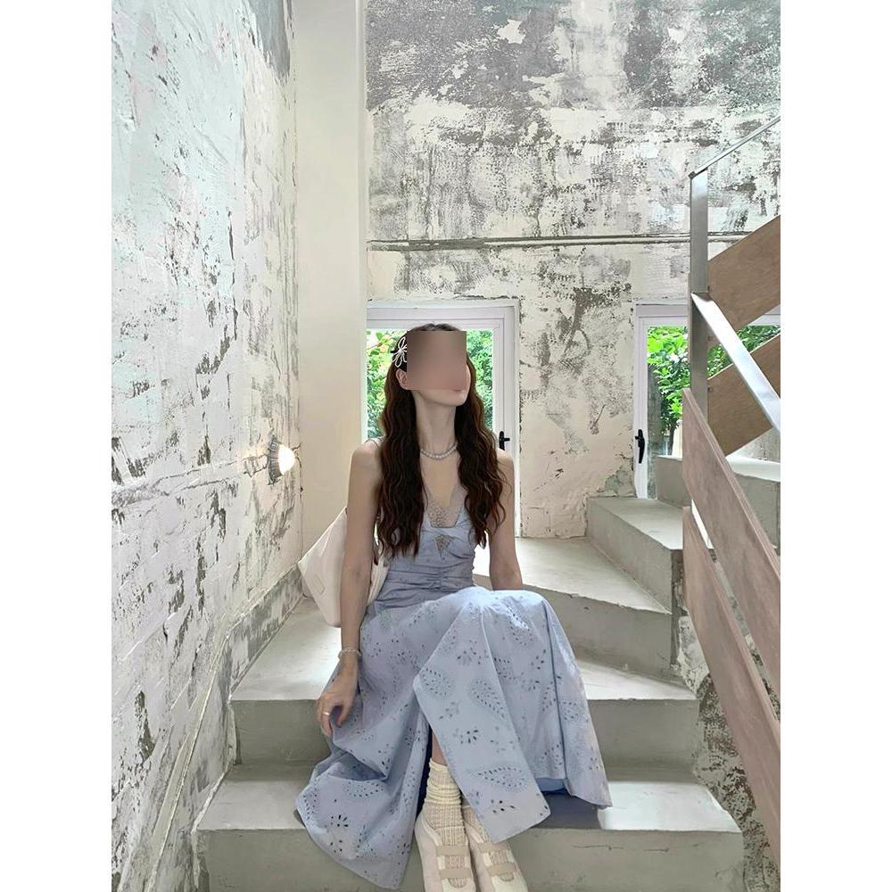 Красивое платье с приталенным силуэтом, женское летнее, с высоким чувством стиля, летнее голубое, без рукавов, с темпераментом, кружевной вставкой, ажурное платье